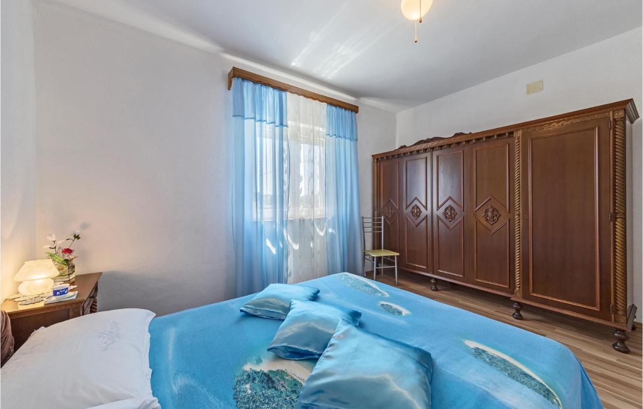 2 Bedroom Lovely Apartment In Labin Labin  Exterior photo