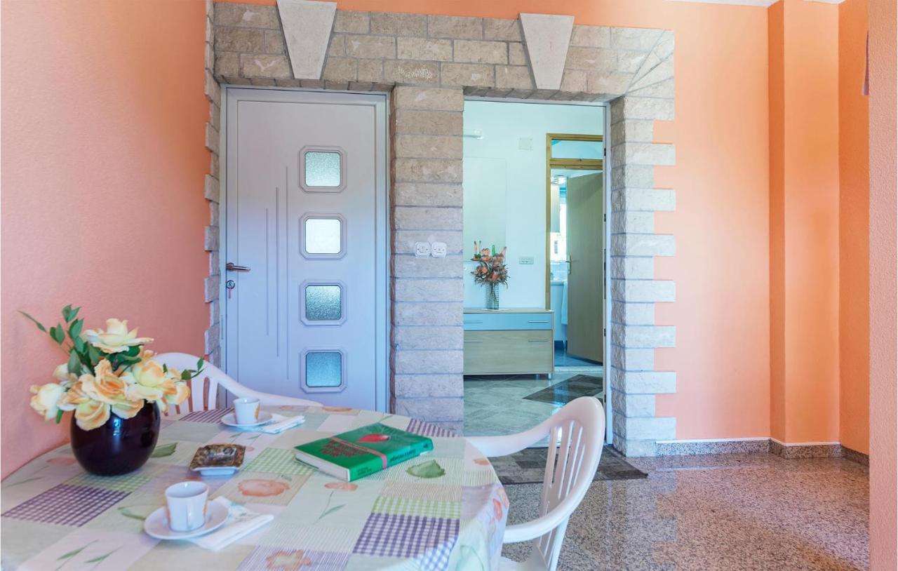 2 Bedroom Lovely Apartment In Labin Labin  Exterior photo