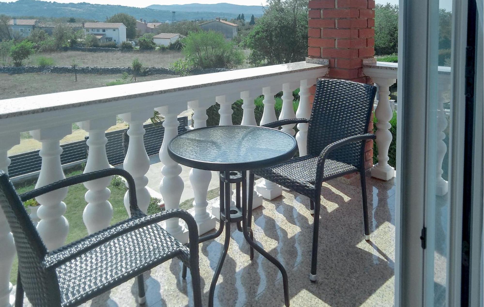 2 Bedroom Lovely Apartment In Labin Labin  Exterior photo
